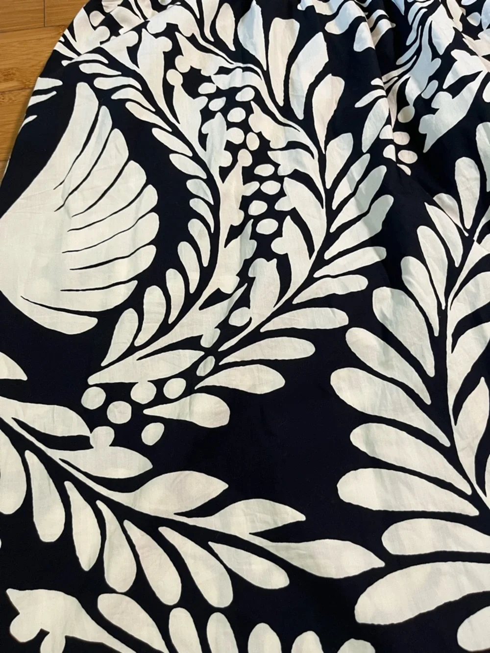 H&M Black and Cream Botanical Print Flared Midi Skirt 100% Cotton - Picture 4 of 8